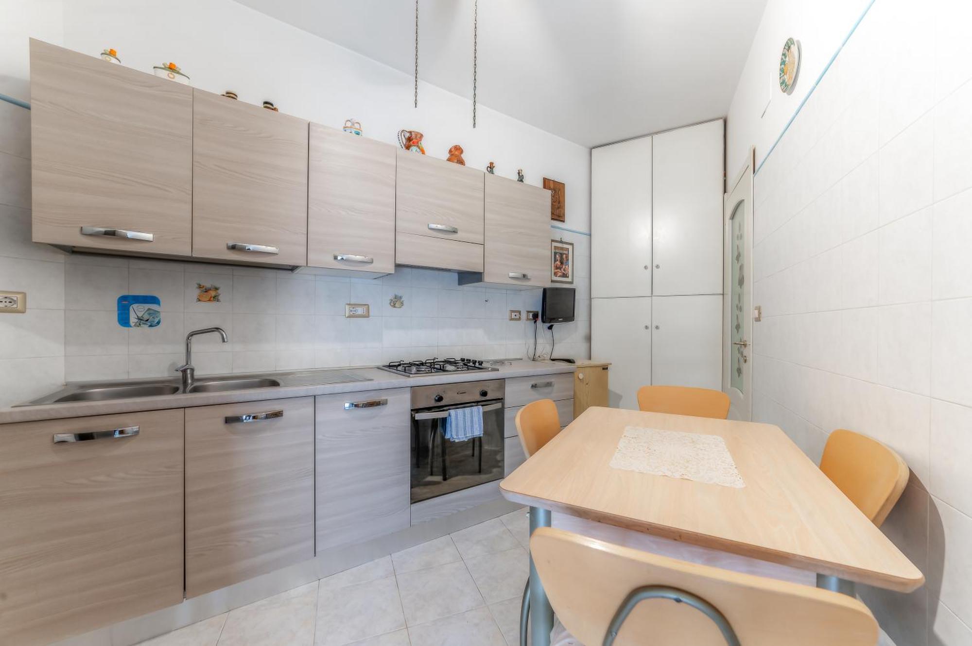 Apartment Georges Flat - Tiburtina Station *