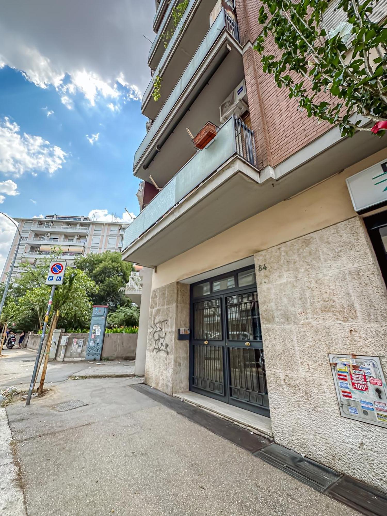 Apartment Georges Flat - Tiburtina Station *